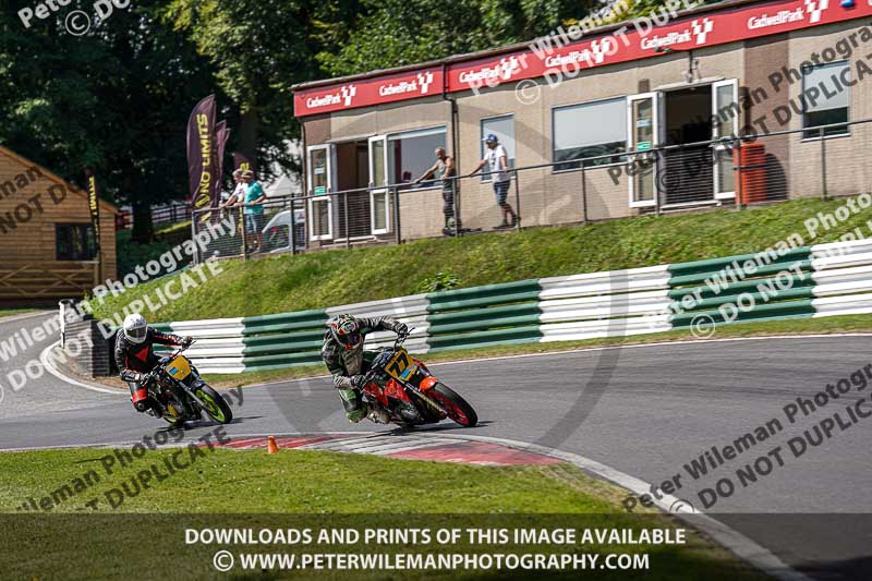 cadwell no limits trackday;cadwell park;cadwell park photographs;cadwell trackday photographs;enduro digital images;event digital images;eventdigitalimages;no limits trackdays;peter wileman photography;racing digital images;trackday digital images;trackday photos
